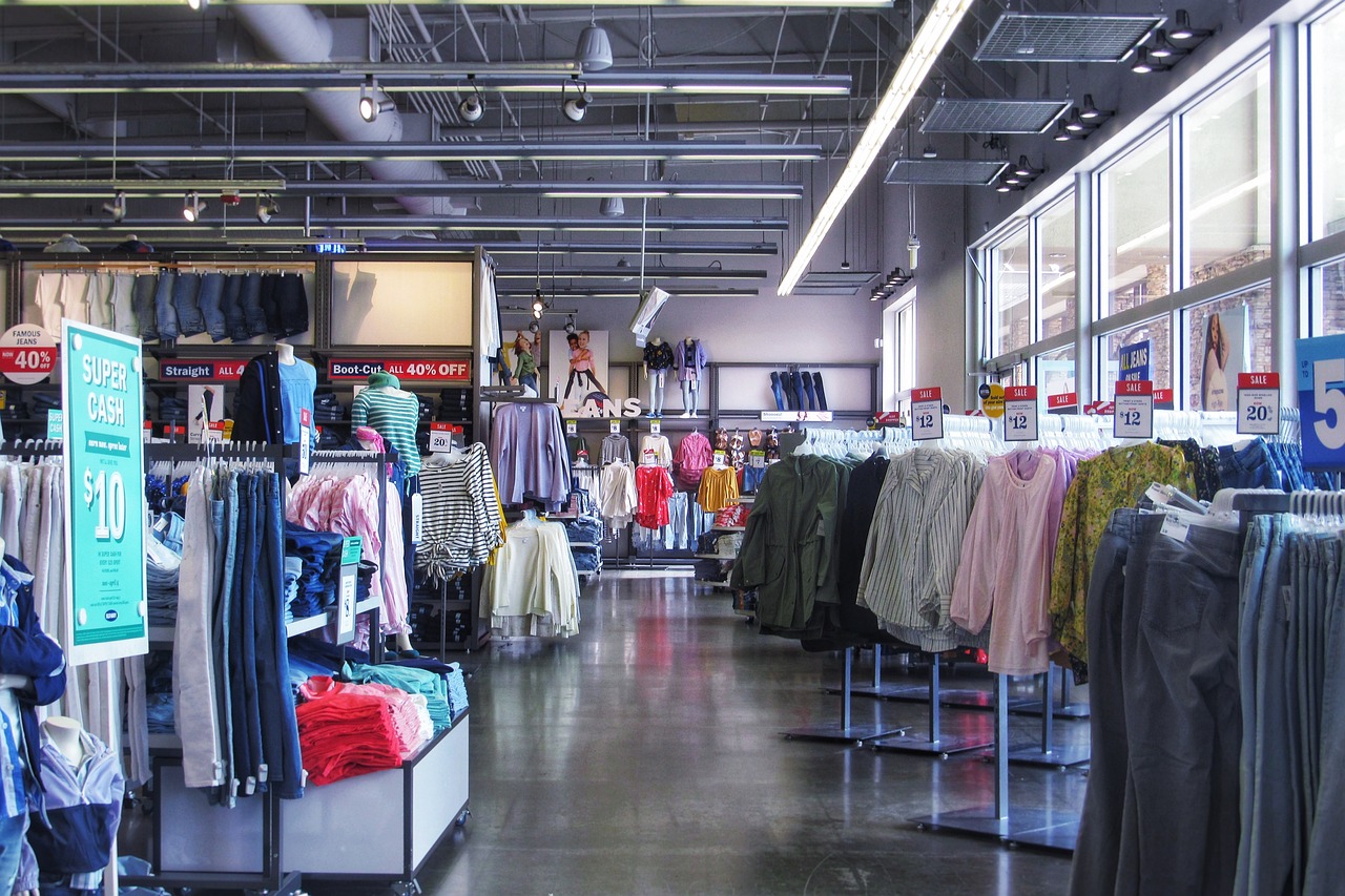 shop insurance for retail store owner